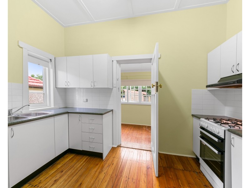 11A Franklin St, Mays Hill NSW 2145