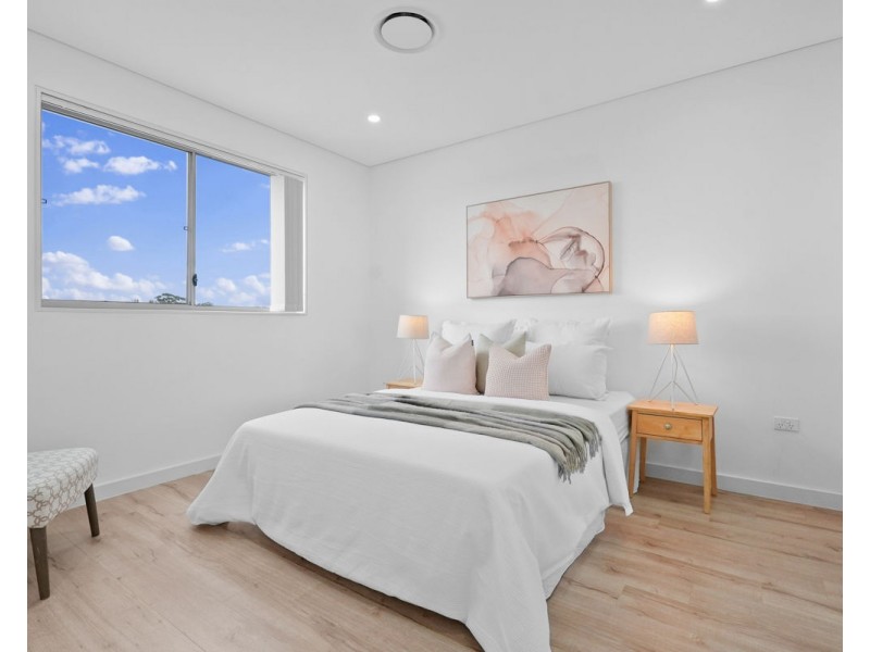 73a Edna Avenue, Merrylands NSW 2160