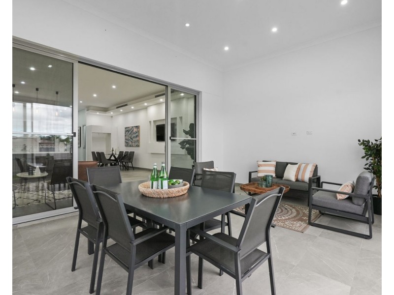 73a Edna Avenue, Merrylands NSW 2160