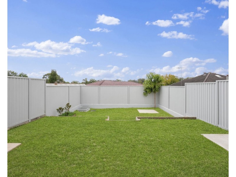 73a Edna Avenue, Merrylands NSW 2160