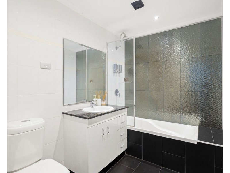 3/8 Refractory Court, Holroyd NSW 2142