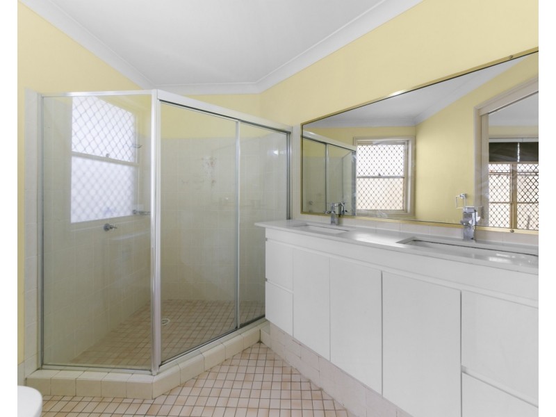 69 Jersey Rd, Greystanes NSW 2145