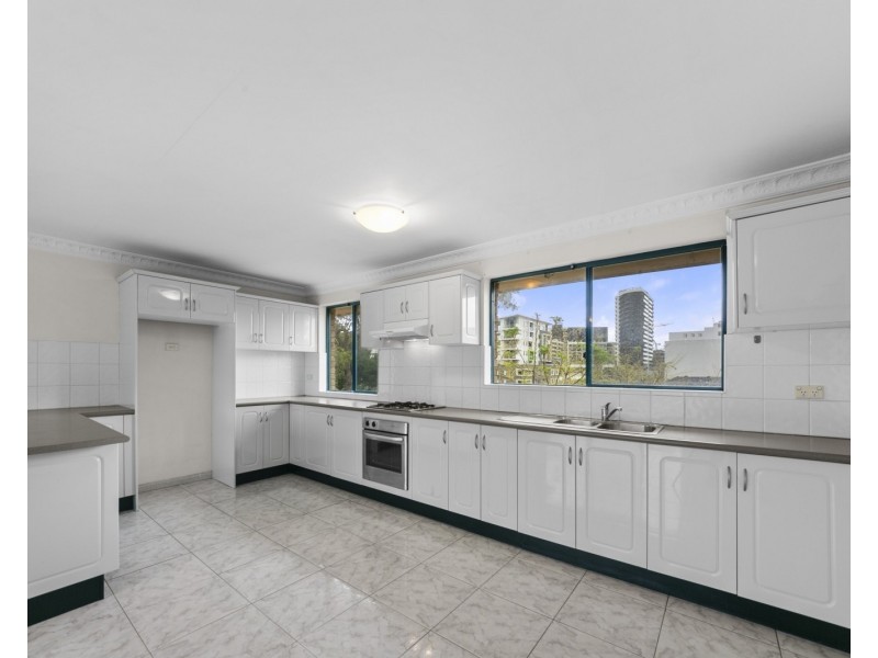6/157 Pitt St, Merrylands NSW 2160