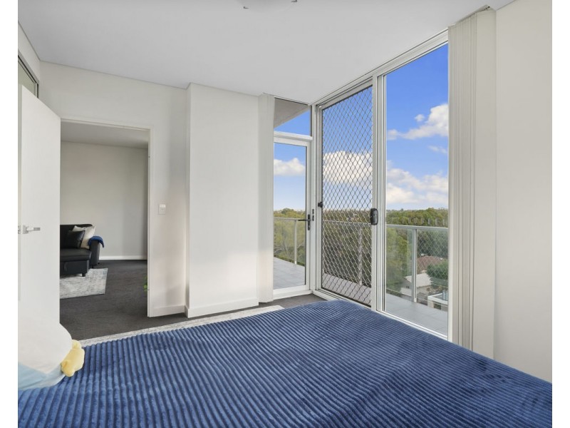 705/2 Wayman Place, Merrylands NSW 2160