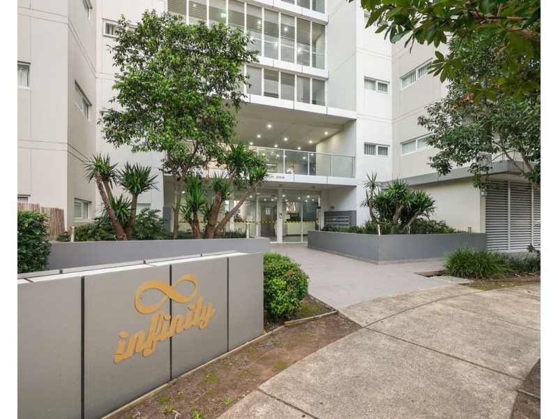 705/2 Wayman Place, Merrylands NSW 2160