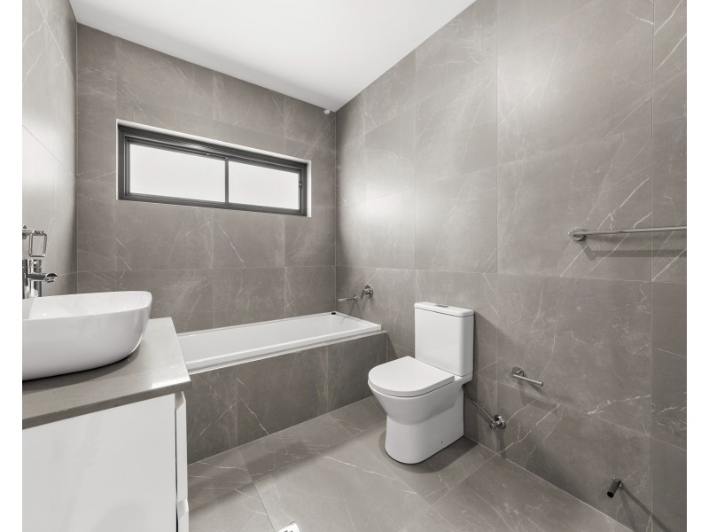 29a Lewis St, South Wentworthville NSW 2145