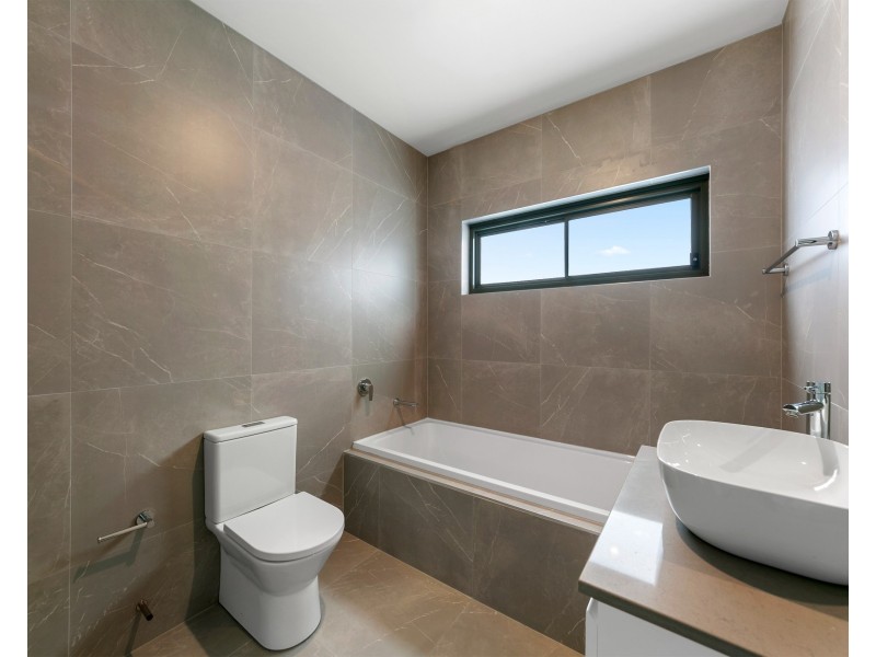 29 Lewis St, South Wentworthville NSW 2145