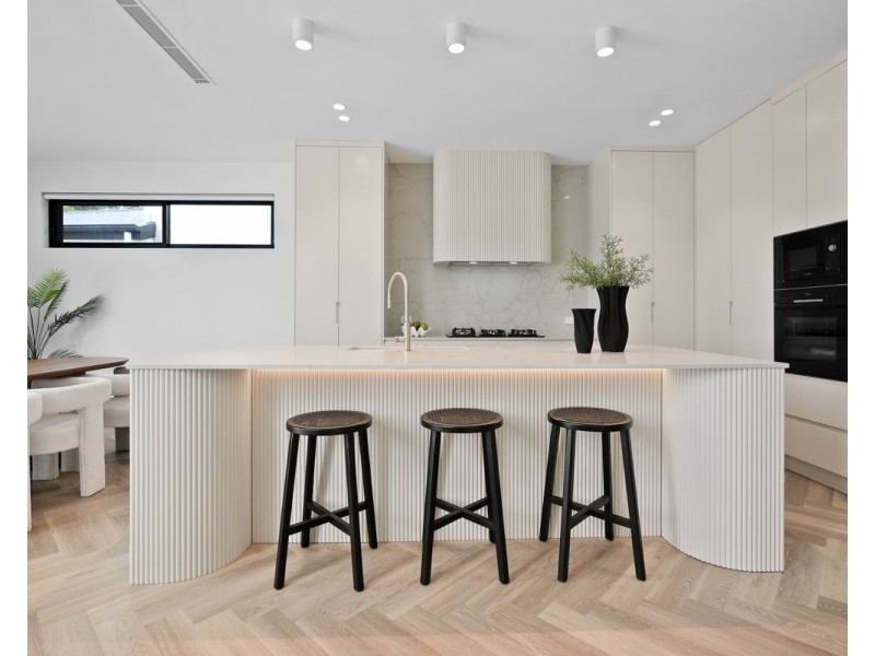 24 The Esplanade, Guildford NSW 2161