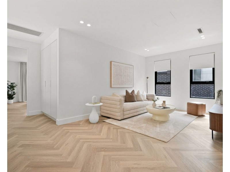 24 The Esplanade, Guildford NSW 2161