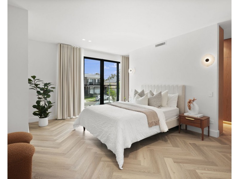 24 The Esplanade, Guildford NSW 2161