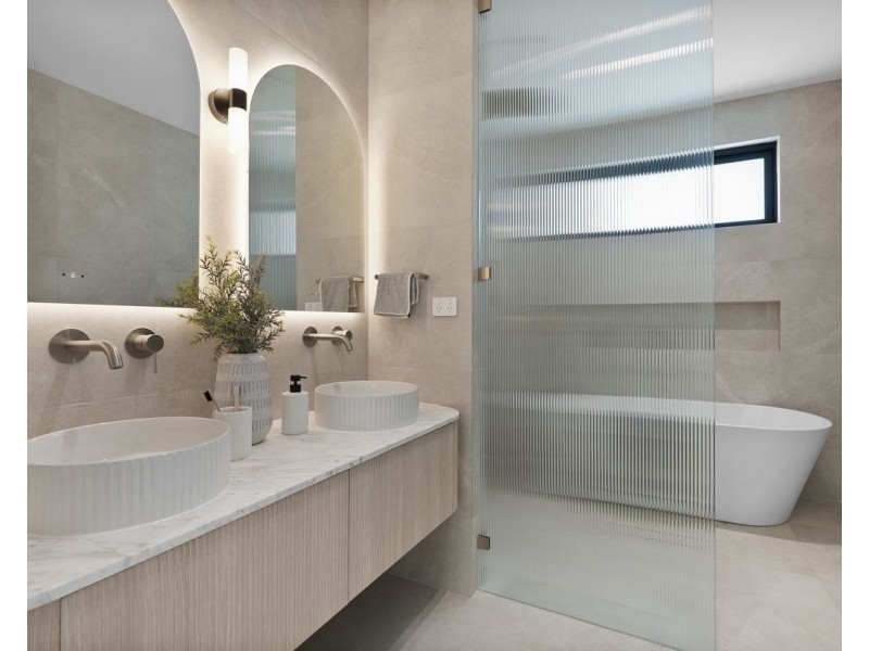 24 The Esplanade, Guildford NSW 2161