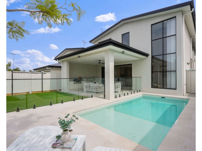 24 The Esplanade, Guildford NSW 2161