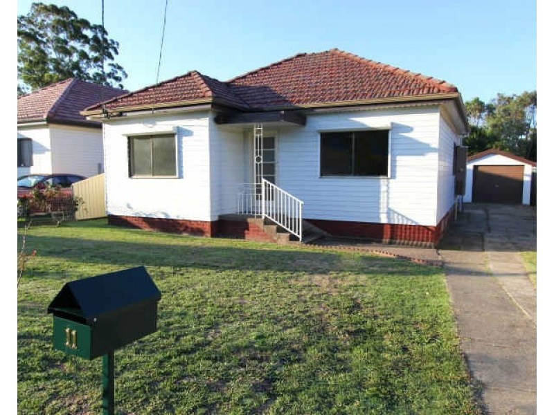 11 Chelsea St, Merrylands NSW 2160