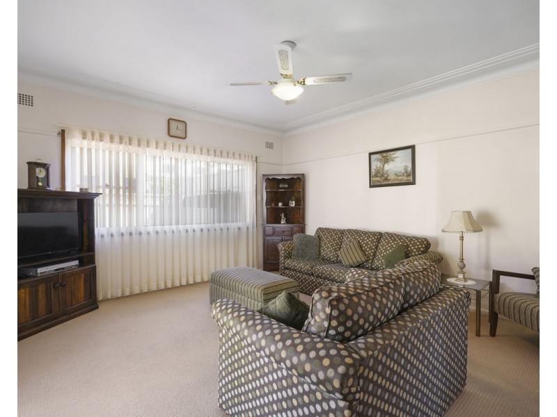57 Irrigation Road, South Wentworthville NSW 2145