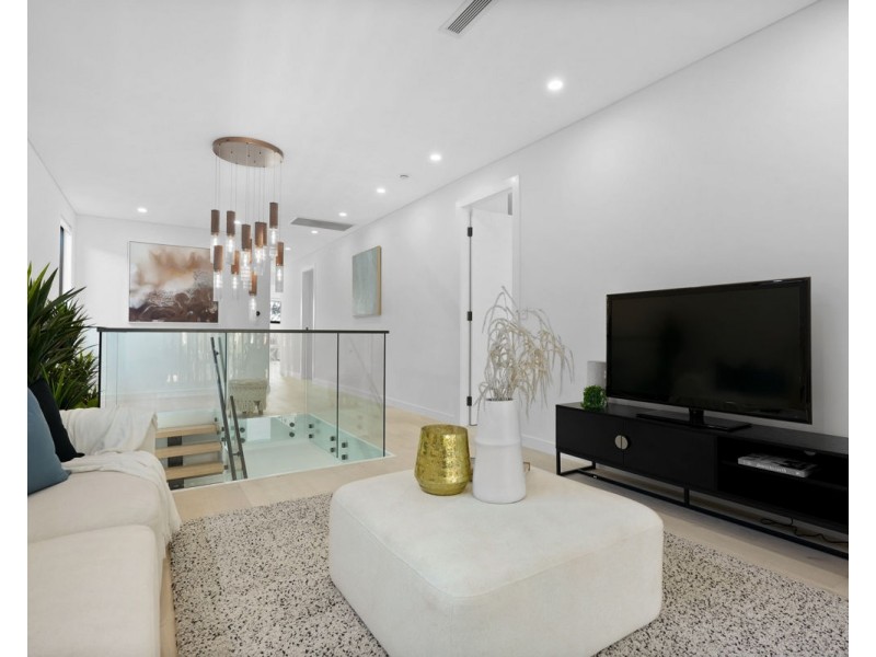 11 Rickard Street, Guildford NSW 2161