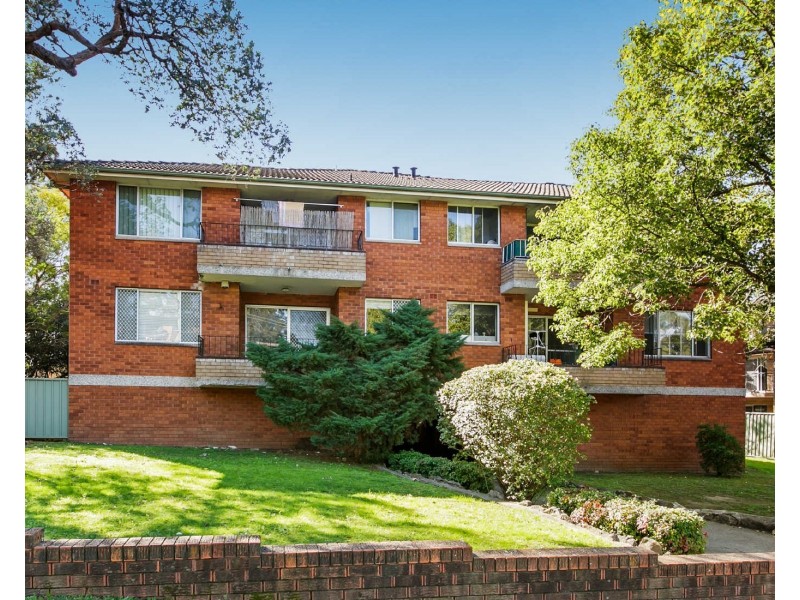 12/33-35 Crown St, Granville NSW 2142