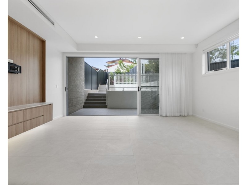 20a Munro Street, Greystanes NSW 2145