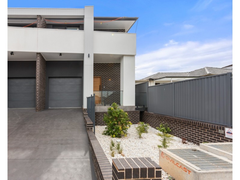 39 Dahlia St, Greystanes NSW 2145