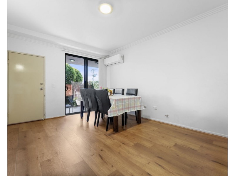 1/328 Woodville Road, Guildford NSW 2161