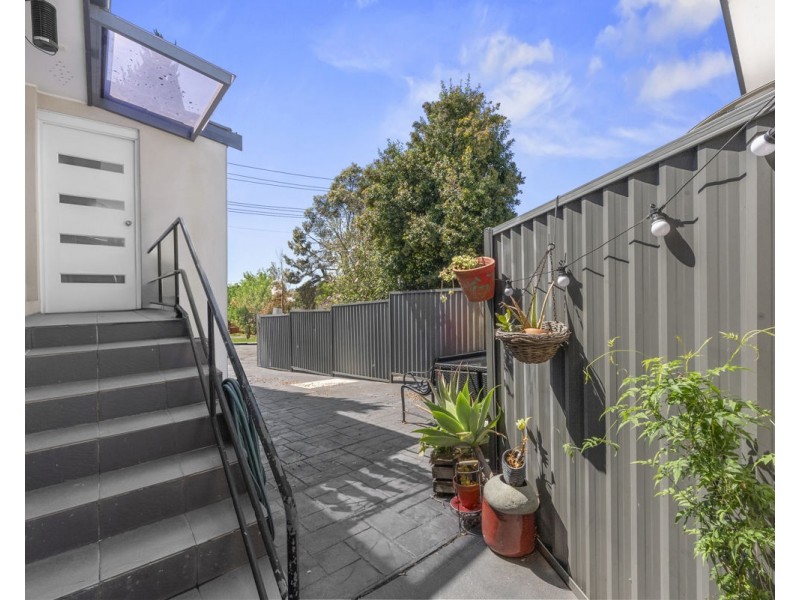 8 & 8a Lloyd Street, Greystanes NSW 2145