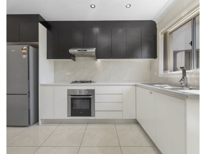 8 & 8a Lloyd Street, Greystanes NSW 2145