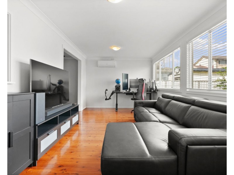 176 Macquarie Road, Greystanes NSW 2145