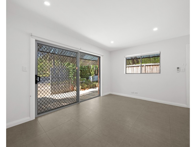 1a Dahlia St, Greystanes NSW 2145