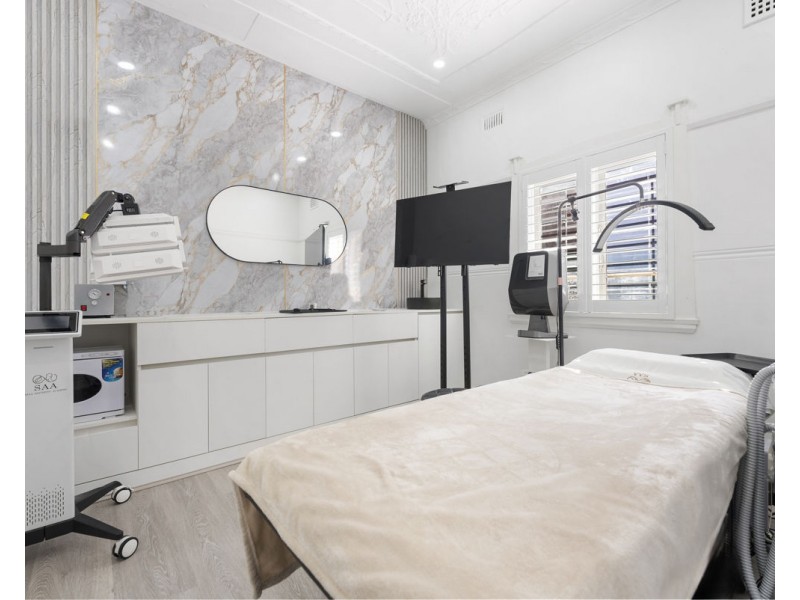 98 Merrylands Road, Merrylands NSW 2160