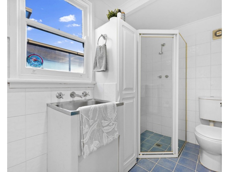 11 Sandra Street, Woodpark NSW 2164