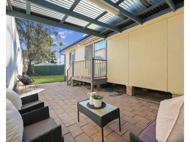 11 Sandra Street, Woodpark NSW 2164