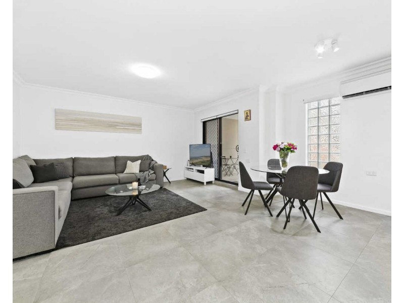 2/7-11 Paton St, Merrylands West NSW 2160