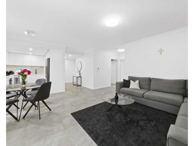 2/7-11 Paton St, Merrylands West NSW 2160