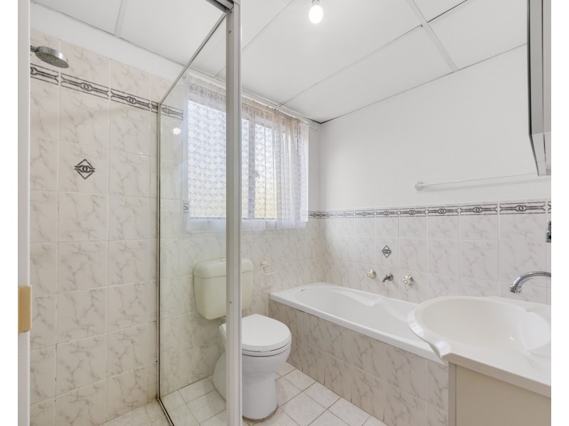 2/10-10A Todd St, Merrylands West NSW 2160