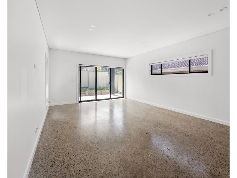 258 Hamilton Rd, Fairfield Heights NSW 2165