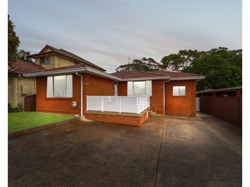 9 Ringrose Avenue, Greystanes NSW 2145