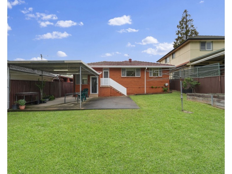 9 Ringrose Avenue, Greystanes NSW 2145