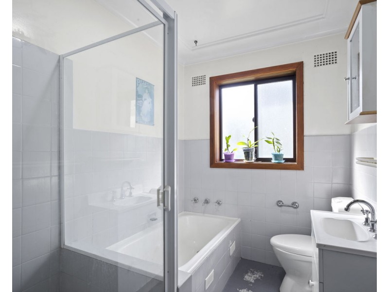 36 Martin Crescent, Woodpark NSW 2164