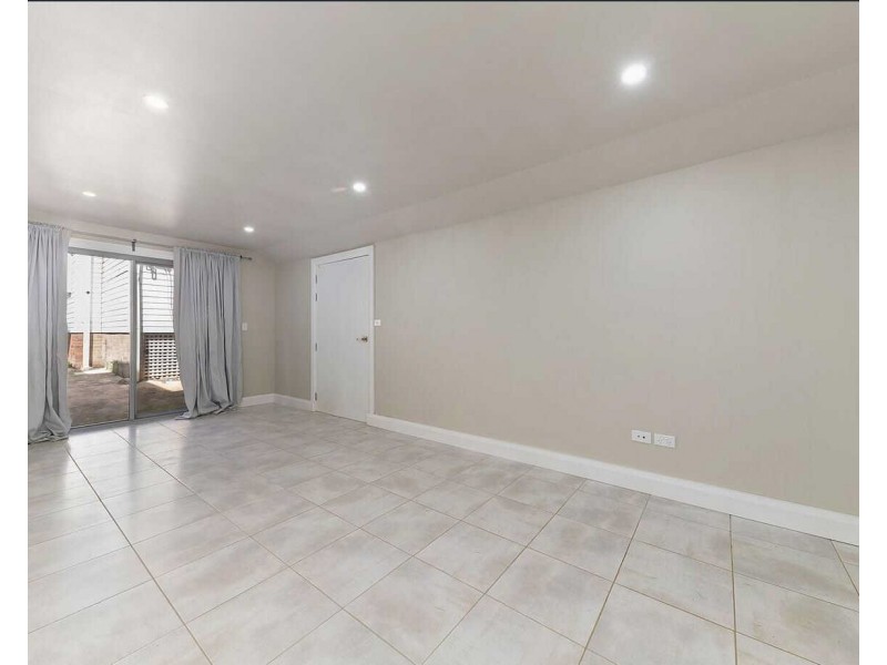 25 Cartwright Av, Merrylands NSW 2160