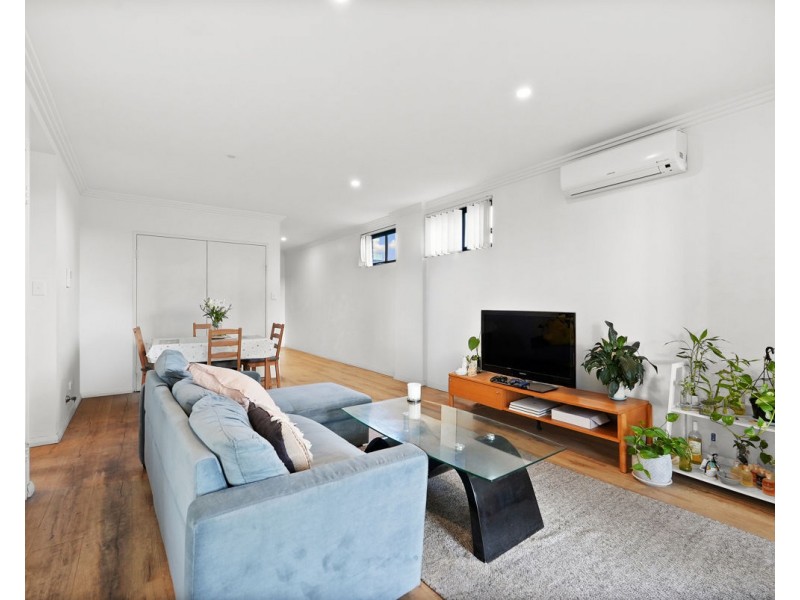 301/94-96 Railway Terrace, Merrylands NSW 2160