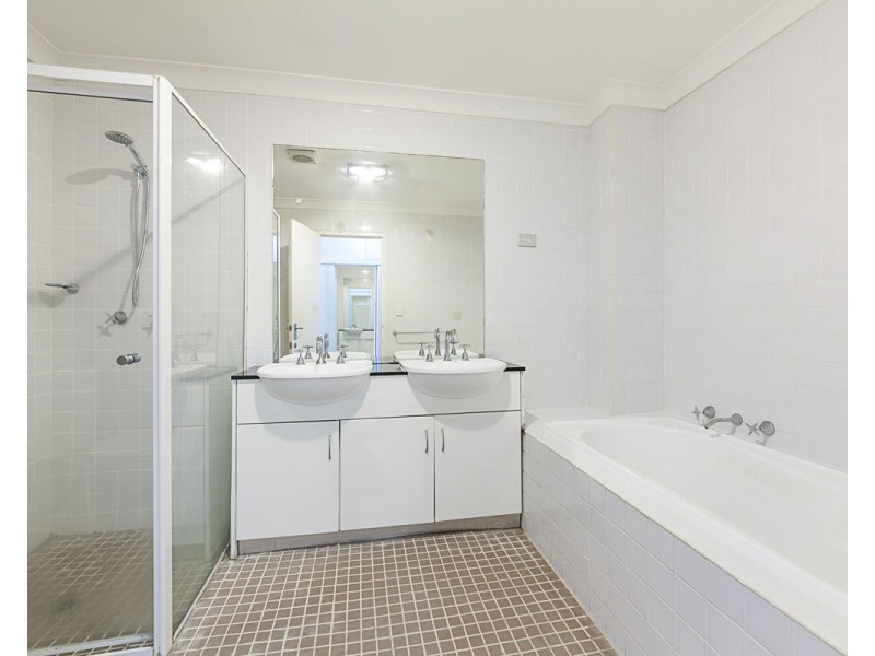 10/11-15 Refractory Court, Holroyd NSW 2142