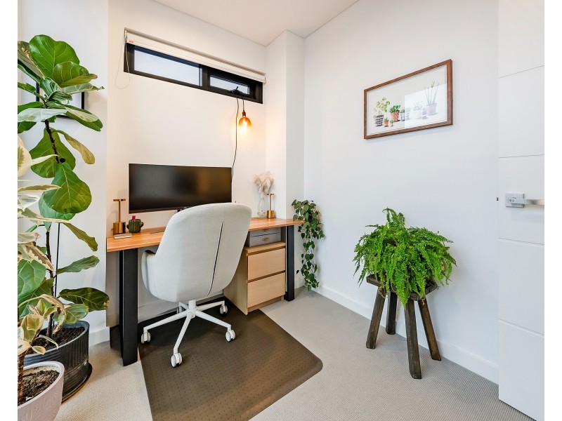 1114/5 Gladstone St, Merrylands NSW 2160