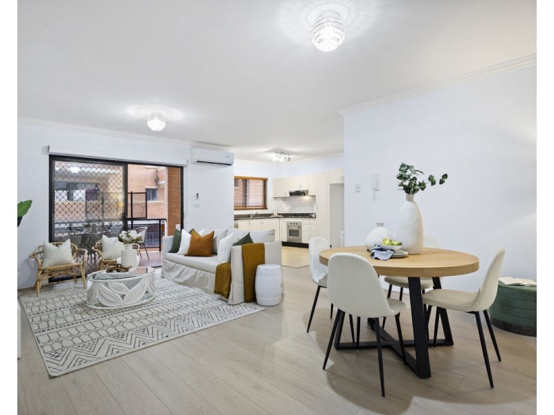 7/4-6 Treves Street, Merrylands NSW 2160