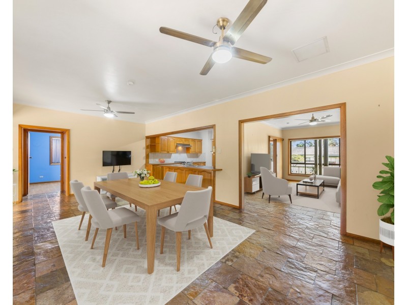 8 Hanbury St, Greystanes NSW 2145