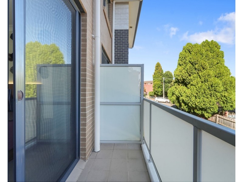 9/201-203 William Street, Granville NSW 2142