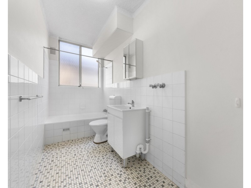 12/21 Cambridge St, Merrylands NSW 2160