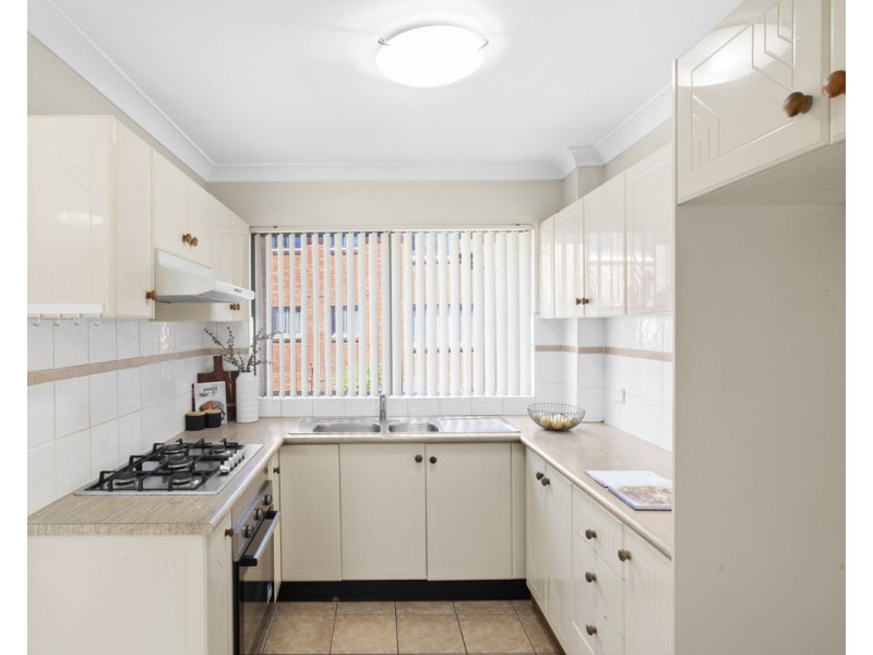 1/42-46 Treves Street, Merrylands NSW 2160