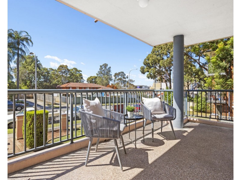 1/42-46 Treves Street, Merrylands NSW 2160