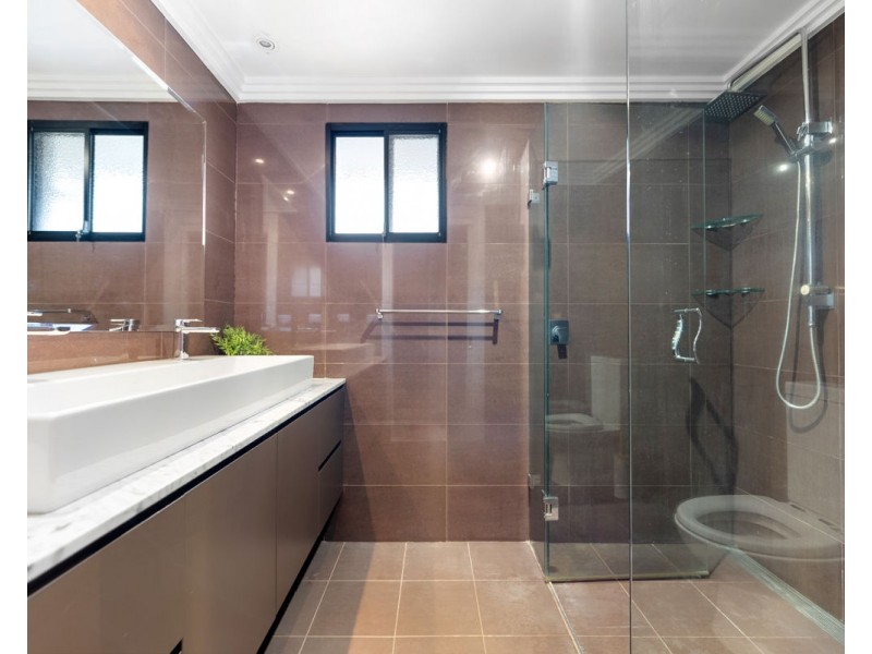 154 Macquarie Road, Greystanes NSW 2145