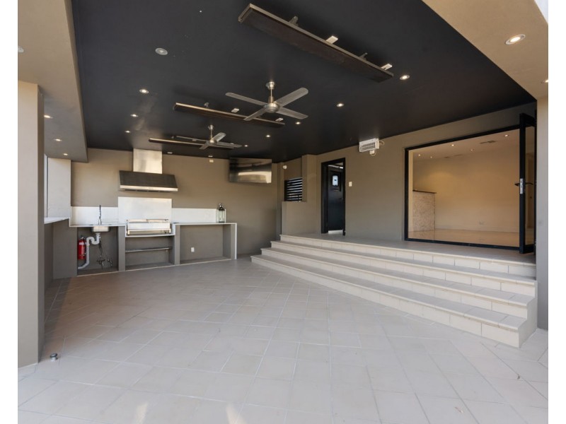 154 Macquarie Road, Greystanes NSW 2145