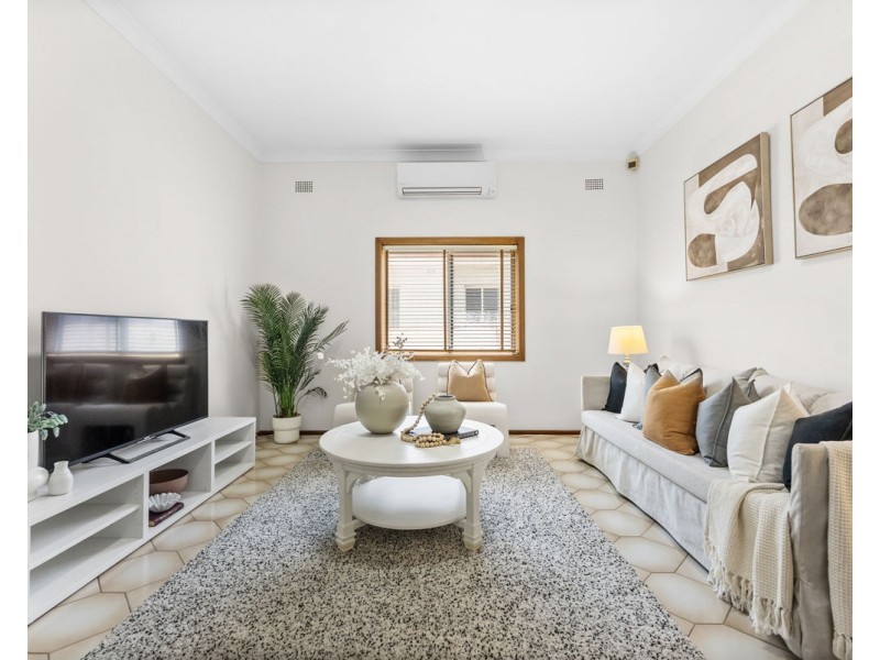 5 Salisbury Road, Guildford NSW 2161